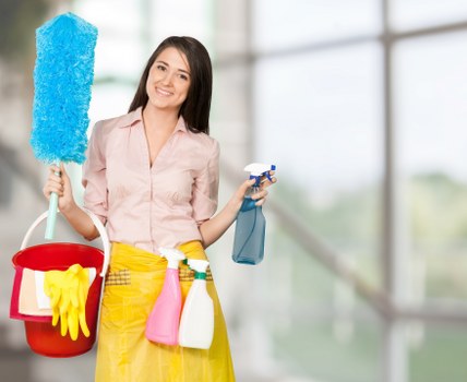 Office floor maintenance during commercial cleaning